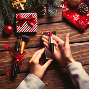 【2020年最新版】クリスマスコフレ!最後自分へのご褒美コスメ11選